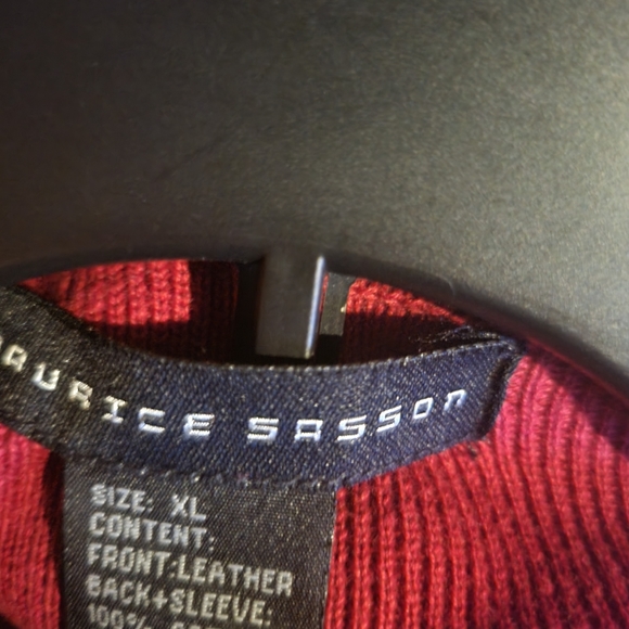 Red leather front sweater - Picture 2 of 2